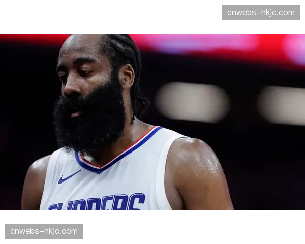 评论:防守赢得总冠军?本赛季防守前十球队季后赛席位稳固 评论:防守赢得总冠军?本赛季防守前十球队季后赛席位稳固